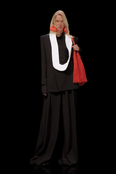 Look 51